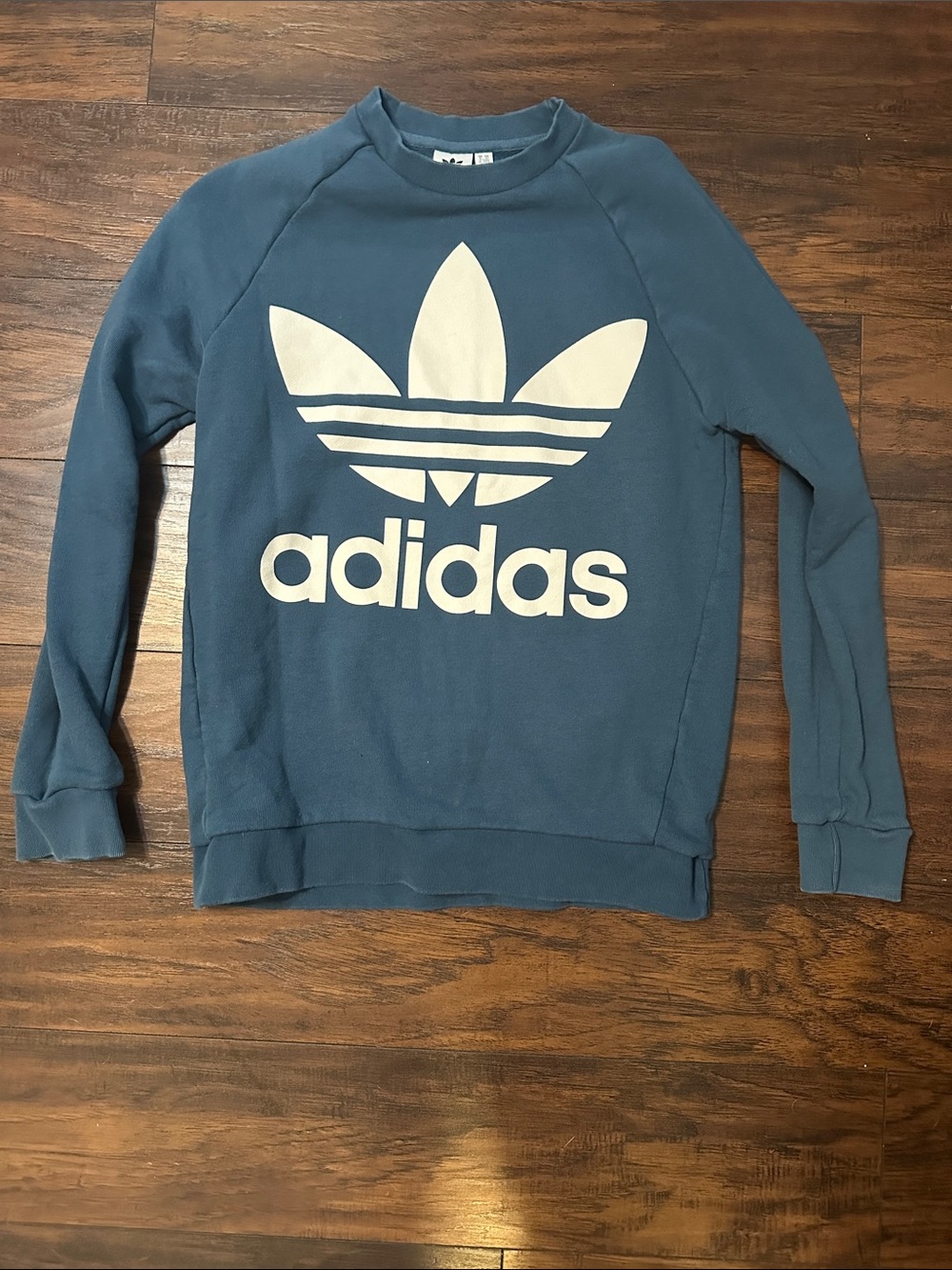 adidas Crewneck Sweatshirt with Large Cream Trefoil